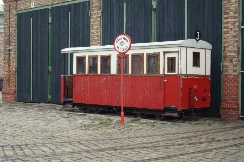 Playground: Vienna outside Erdberg (2010)