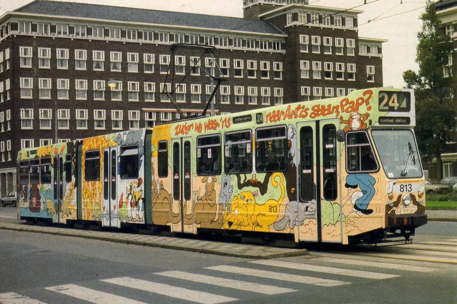 Postcard: Amsterdam tram line 24 with articulated tram 813 near Olympiaplein (1984)