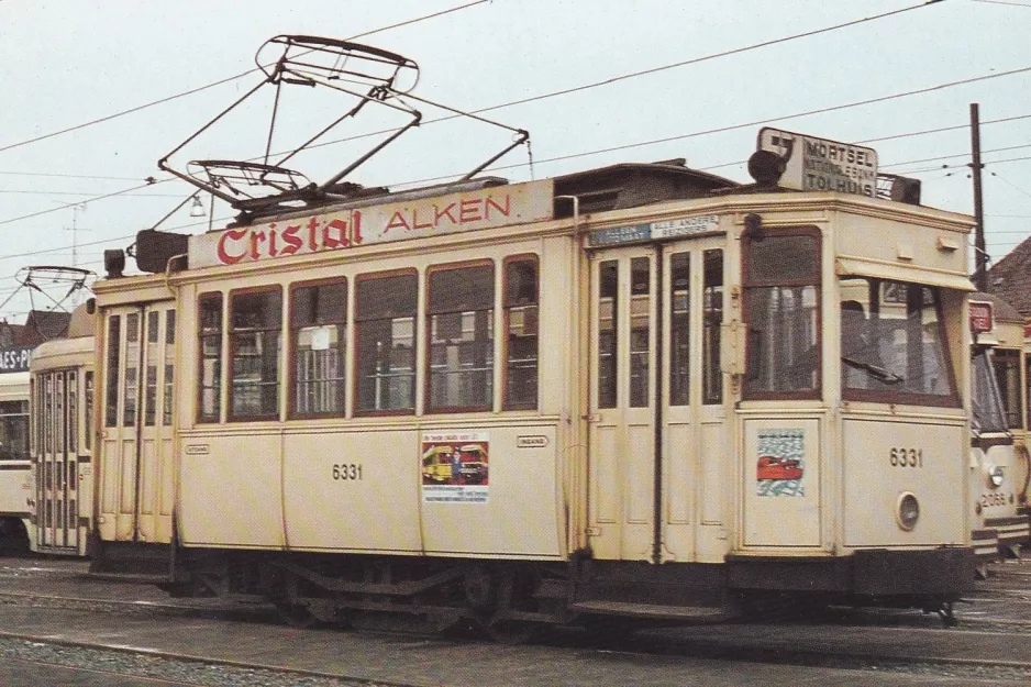 Postcard: Antwerp railcar 6331 at Diksmuidelaan (1970)