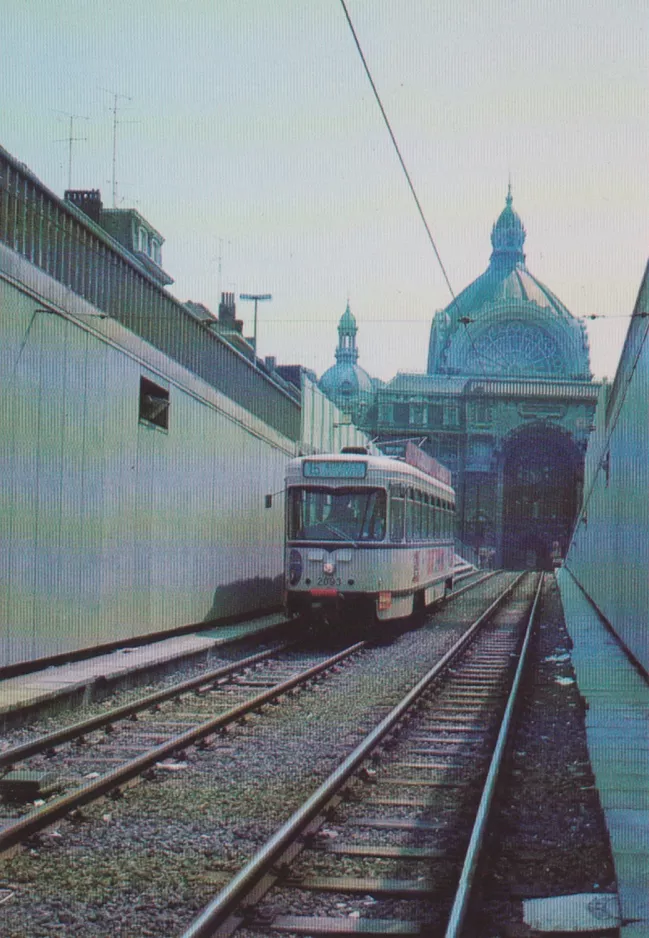 Postcard: Antwerp tram line 15 with railcar 2093 near De Keyzerlei/De Keyseriei (1976)