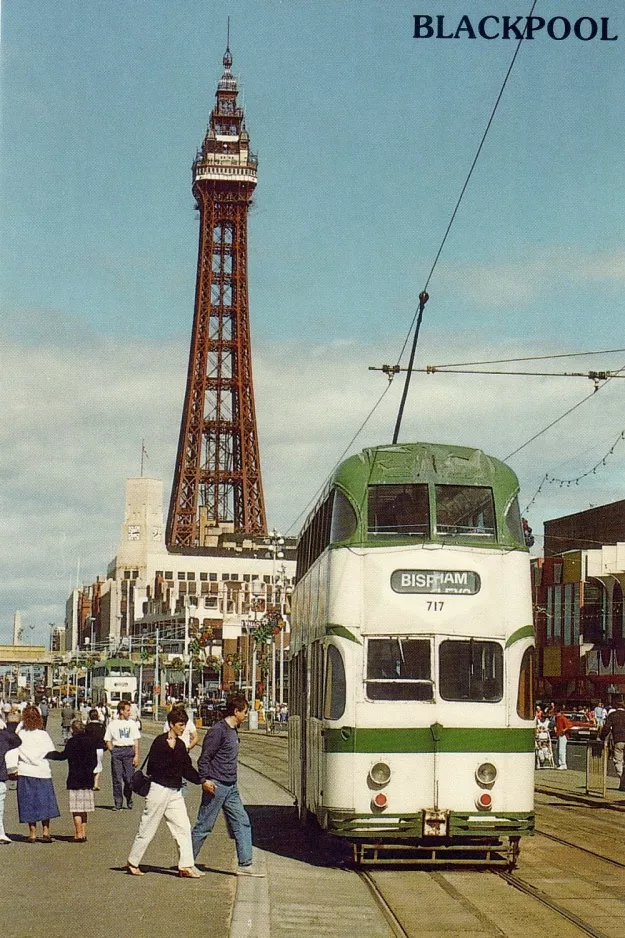 Postcard: Blackpool tram line T1 with bilevel rail car 717 close by North Pier (1974)