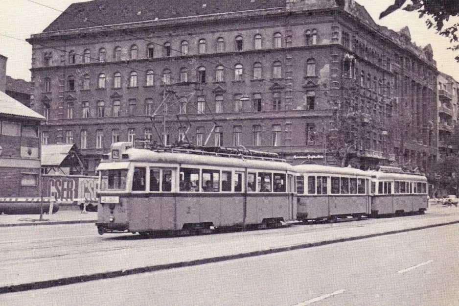 Postcard: Budapest tram line 49 with railcar 3248 near Karolina út (1980)