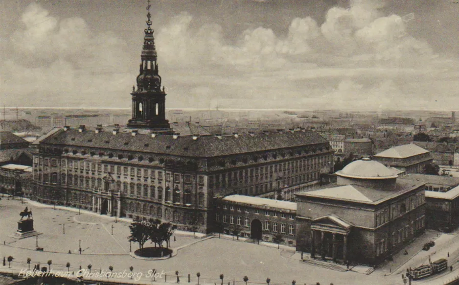Postcard: Copenhagen near Christiansborg Slot (1921)
