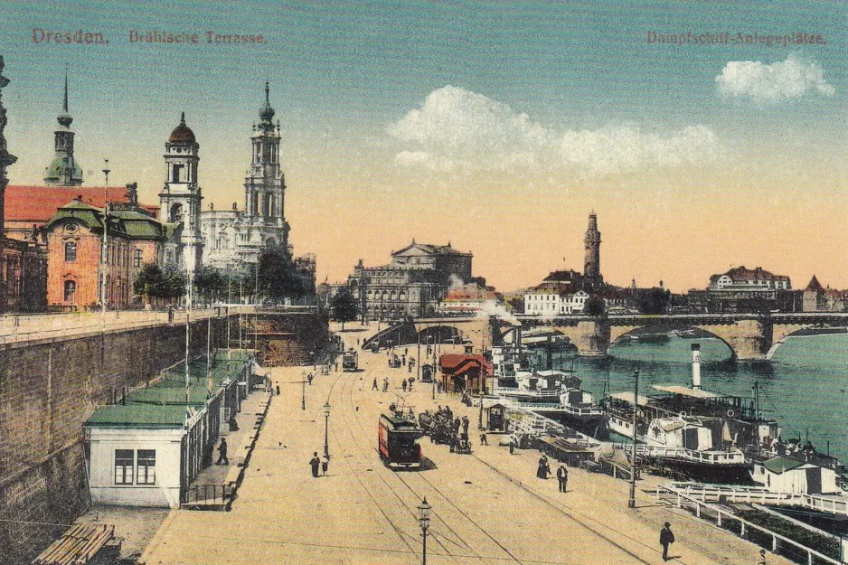 Postcard: Dresden on Brühlsche Terrasse (1914)