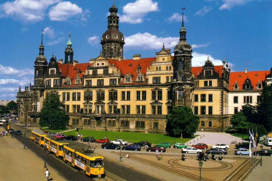 Postcard: Dresden tram line 4  near Theaterplatz (1990)