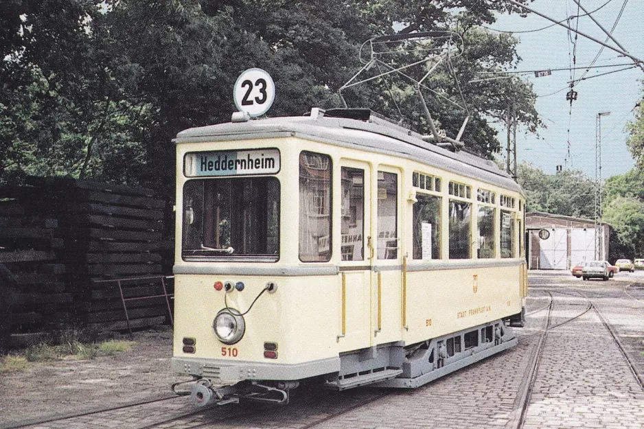 Postcard: Frankfurt am Main railcar 510 on the entrance square Verkehrsmuseum (1985)
