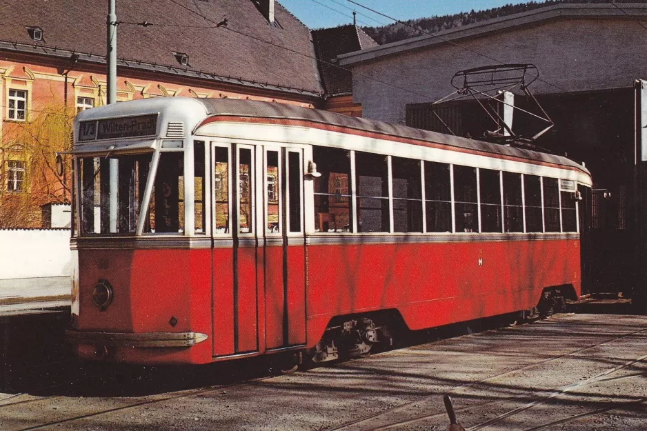 Postcard: Innsbruck railcar 60 in front of Bergiselbahnhof (1943)
