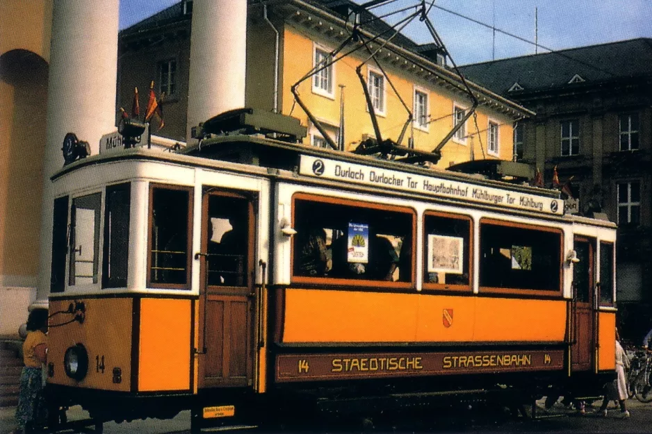 Postcard: Karlsruhe museum tram 14 on Marktplatz (1977)