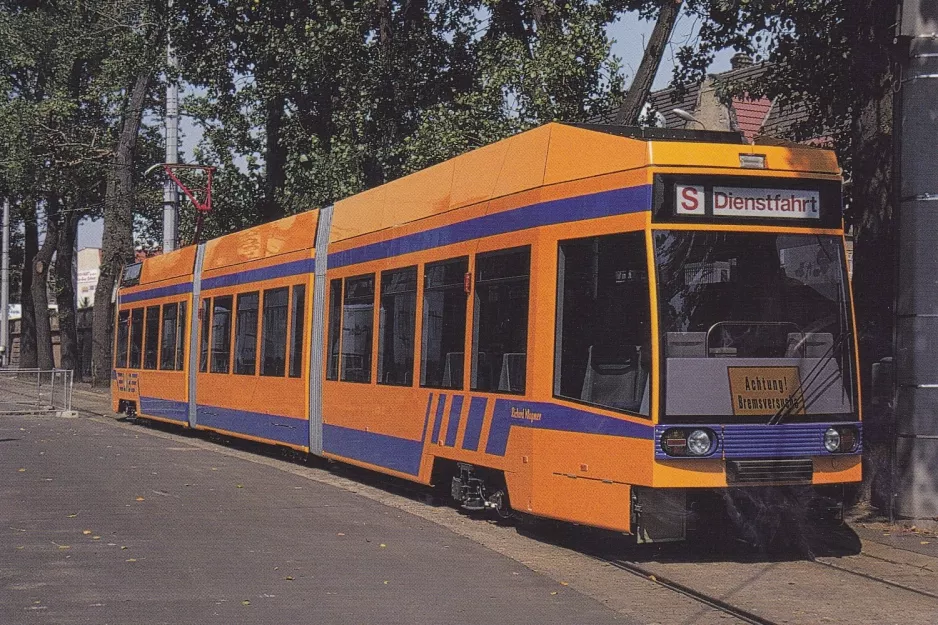 Postcard: Leipzig low-floor articulated tram 1138 (Richard Wagner) near Hauptbahnhof (1995)