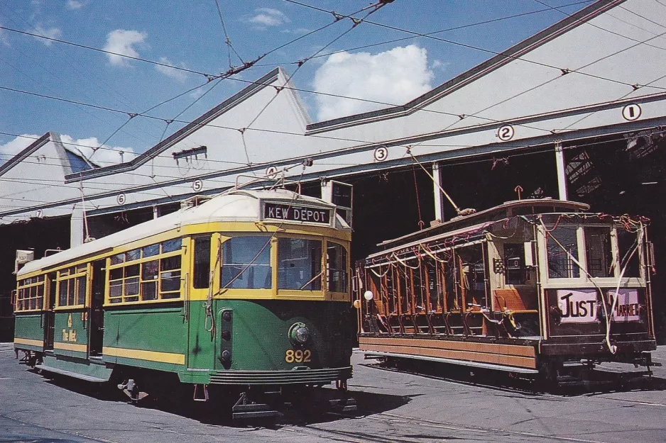 Postcard: Melbourne railcar 892 in front of Kew tram depot (1990)