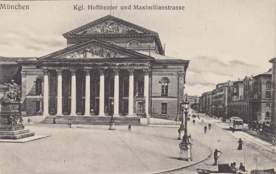 Postcard: Munich near Kgl. Hoftheater (1900)