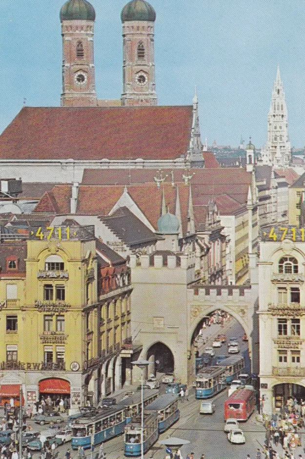 Postcard: Munich on Karlsplatz (Stachus) (1960)