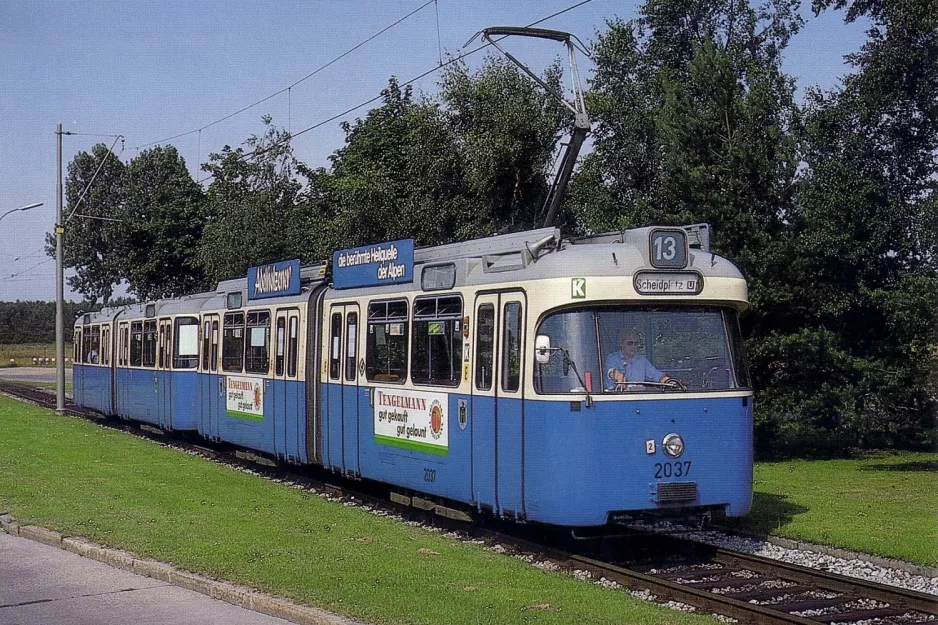 Postcard: Munich tram line 13 with articulated tram 2037 at Hasenberg (1983)
