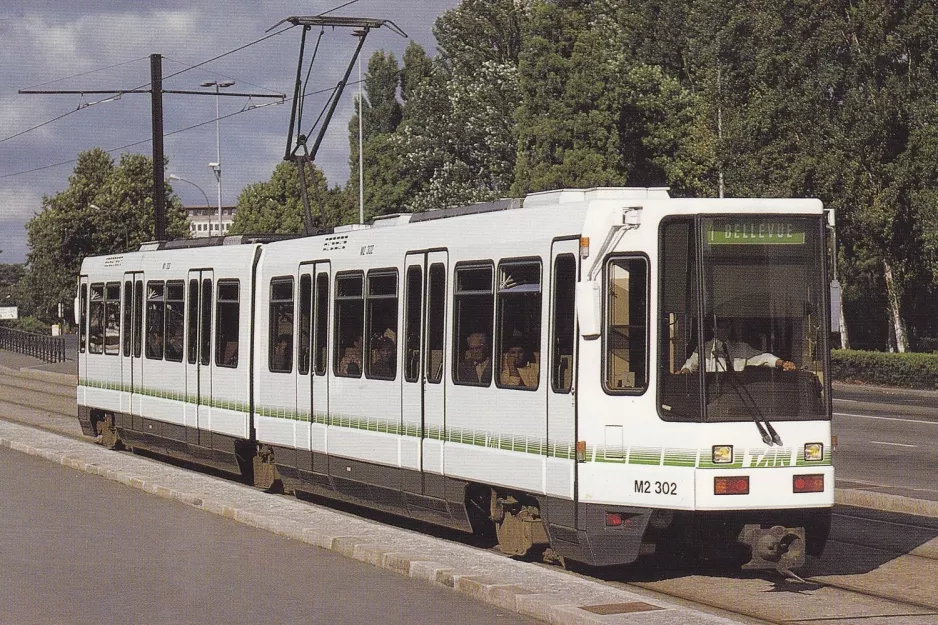 Postcard: Nantes tram line 1 with low-floor articulated tram 302 on Boulevard René Coty (1986)