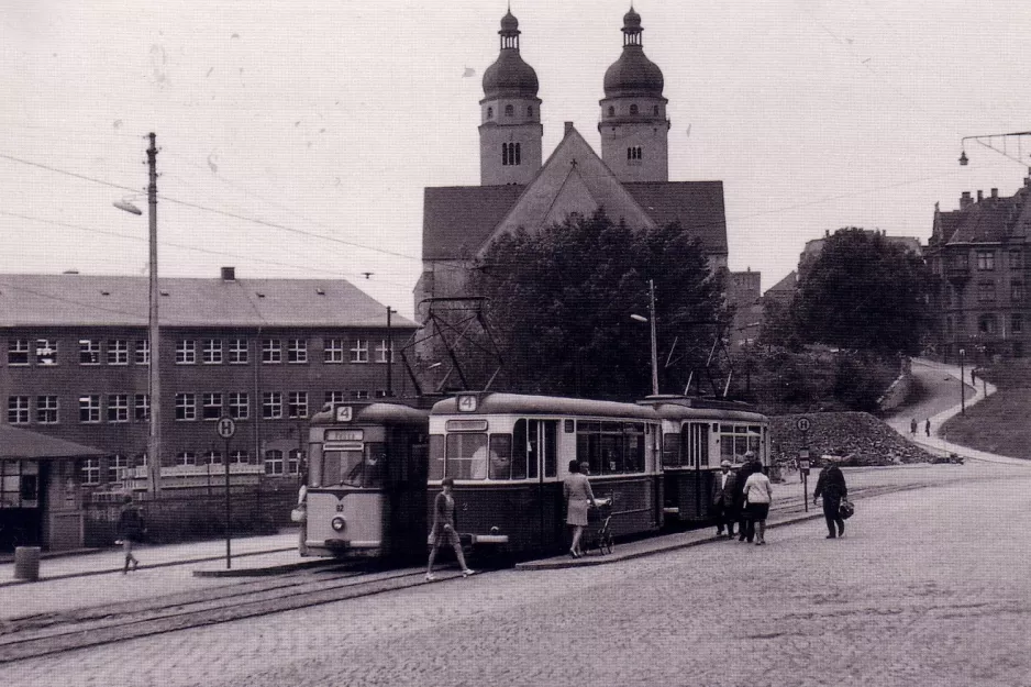 Postcard: Plauen tram line 4 with railcar 92 at Neustadtplatz (1971)
