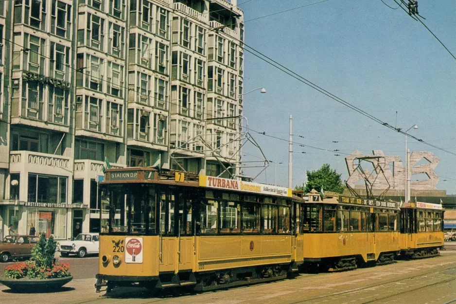 Postcard: Rotterdam tram line 7 with railcar 220 at Rotterdam Centraal  Stationsplein (1975)