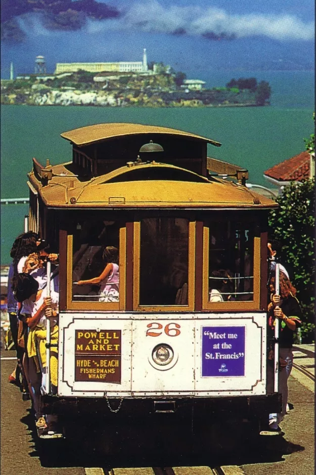 Postcard: San Francisco cable car Powell-Hyde with cable car 26 on Hyde Street (1971)