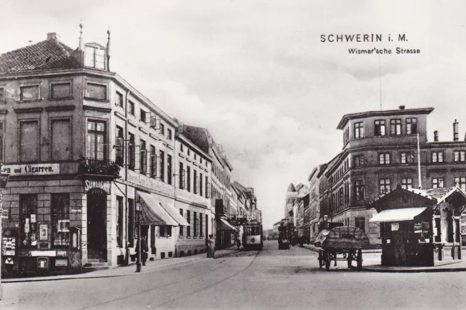 Postcard: Schwerin near Marienplatz (1908)