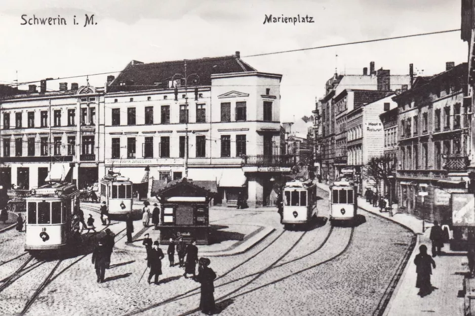 Postcard: Schwerin tram line 2 with railcar 18 at Marienplatz (1908)