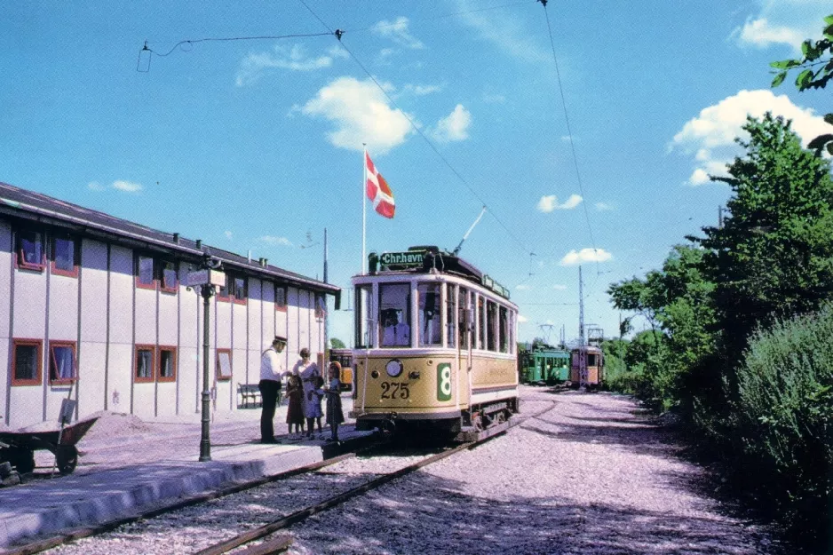 Postcard: Skjoldenæsholm standard gauge with railcar 275 at The tram museum (1985)