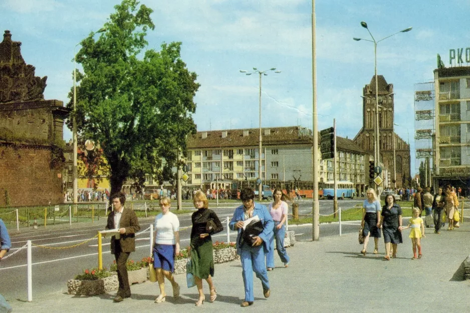 Postcard: Szczecin in the intersection alei Niepodległości/ulicy Wielkiej (1976)