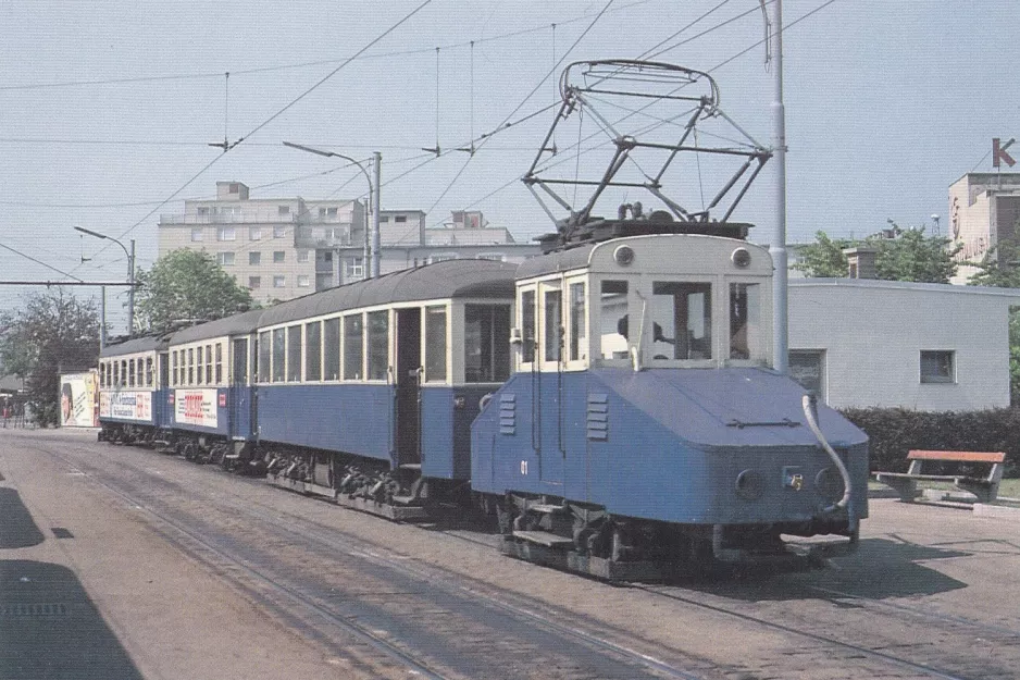 Postcard: Vienna regional line 515 - Badner Bahn with motor freight car 01 at Wolfganggasse (1980)