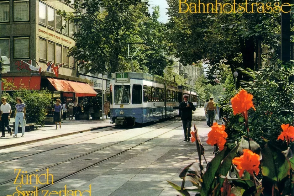 Postcard: Zürich tram line 11 with articulated tram 2033 on Bahnhofstr. / HB (1990)