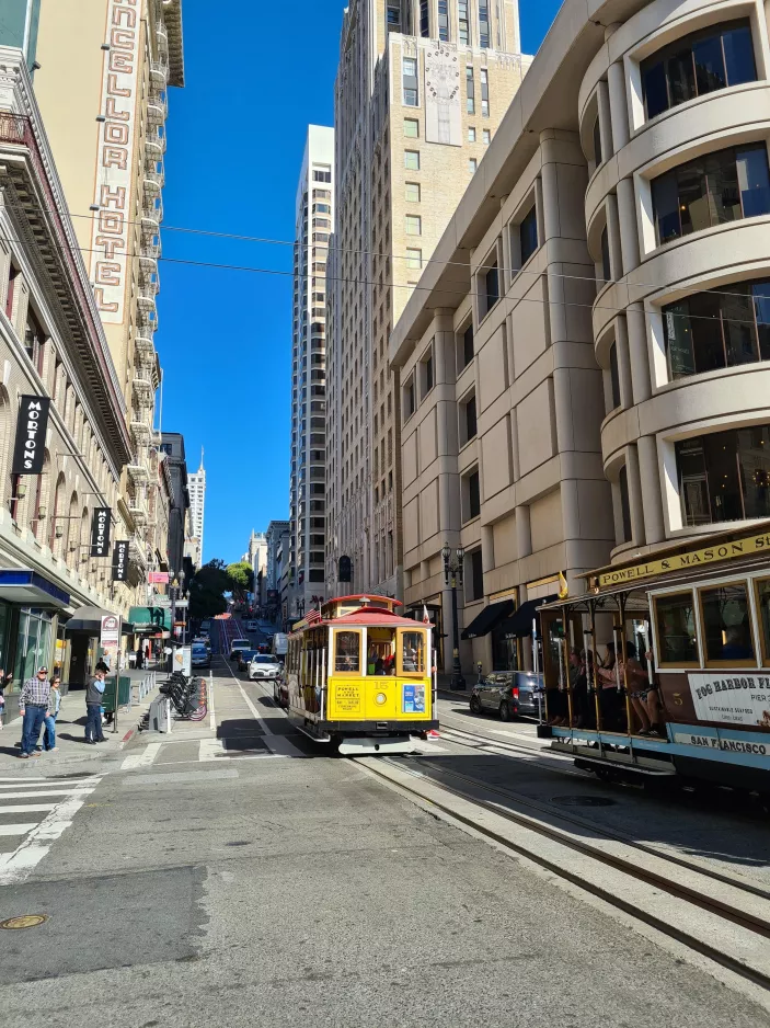 San Francisco cable car Powell-Mason with cable car 15 on Market & 5th (2022)