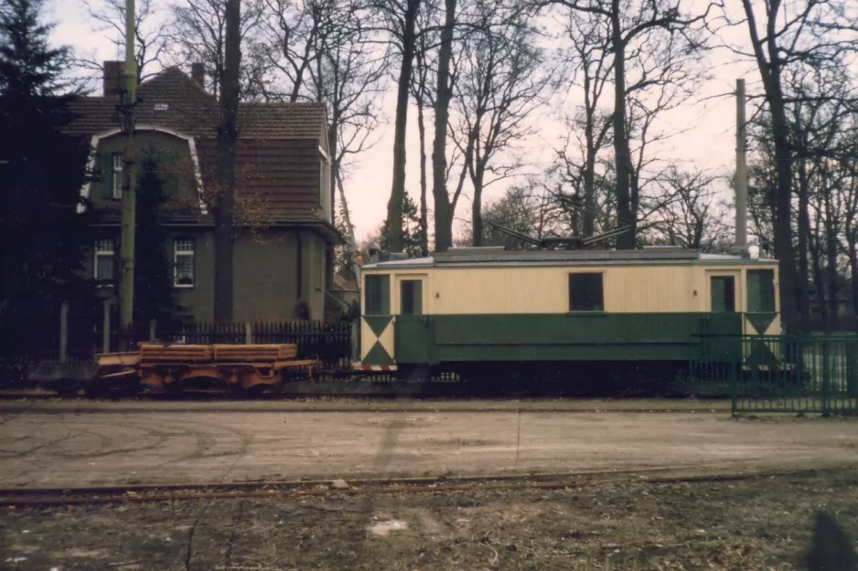 Schöneiche service vehicle A93 at Rahnsdörfer Str. (1986)