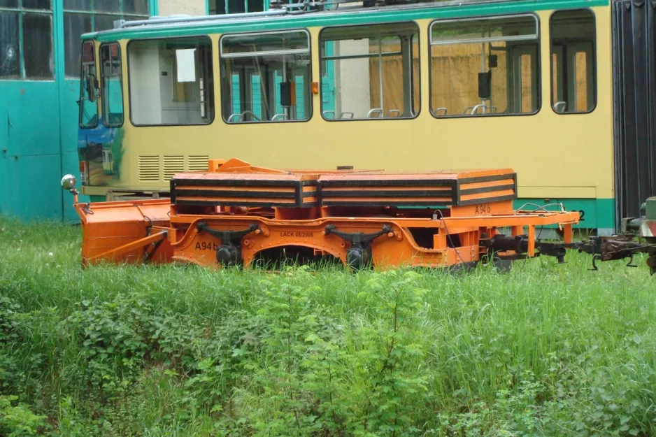 Schöneiche snowplow A94 at Rahnsdörfer Str. (2013)