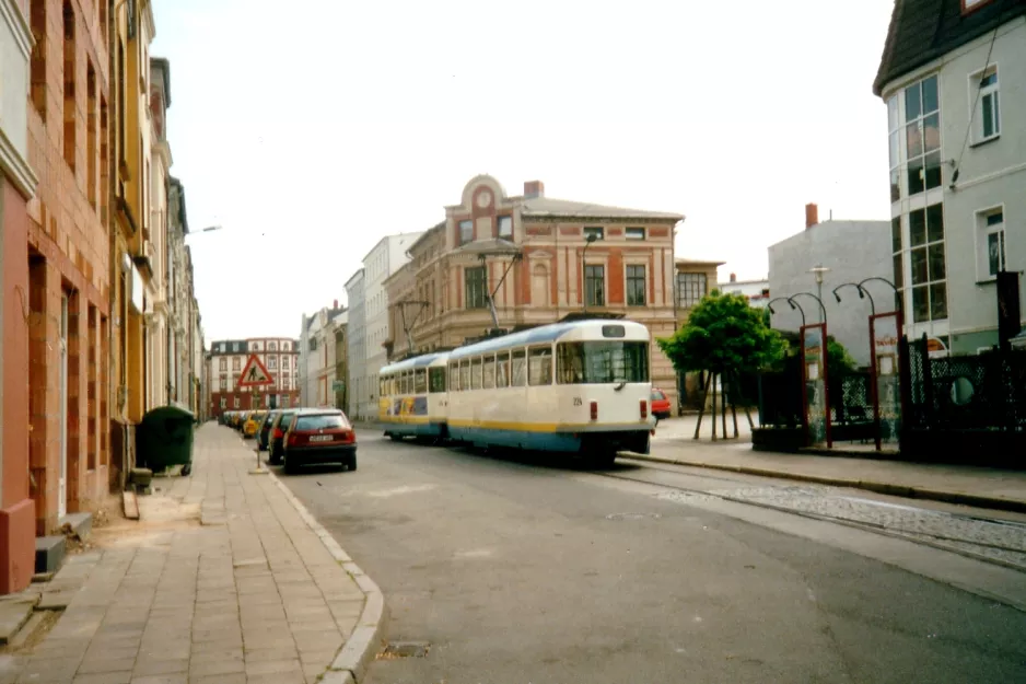 Schwerin tram line 4 with railcar 224 near Platz der Freiheit (2001)