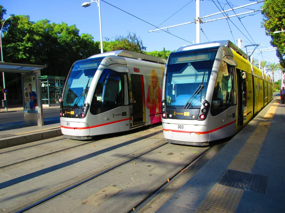 Seville tram line T1 with low-floor articulated tram 301 at Prado De San Sebastian (2017)