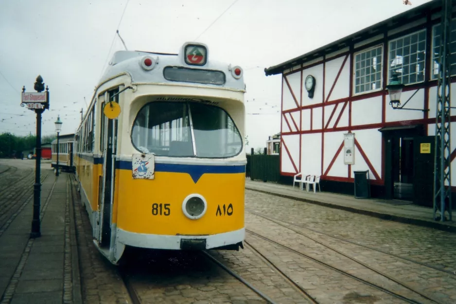 Skjoldenæsholm 1435 mm with articulated tram 815 at The tram museum (2002)