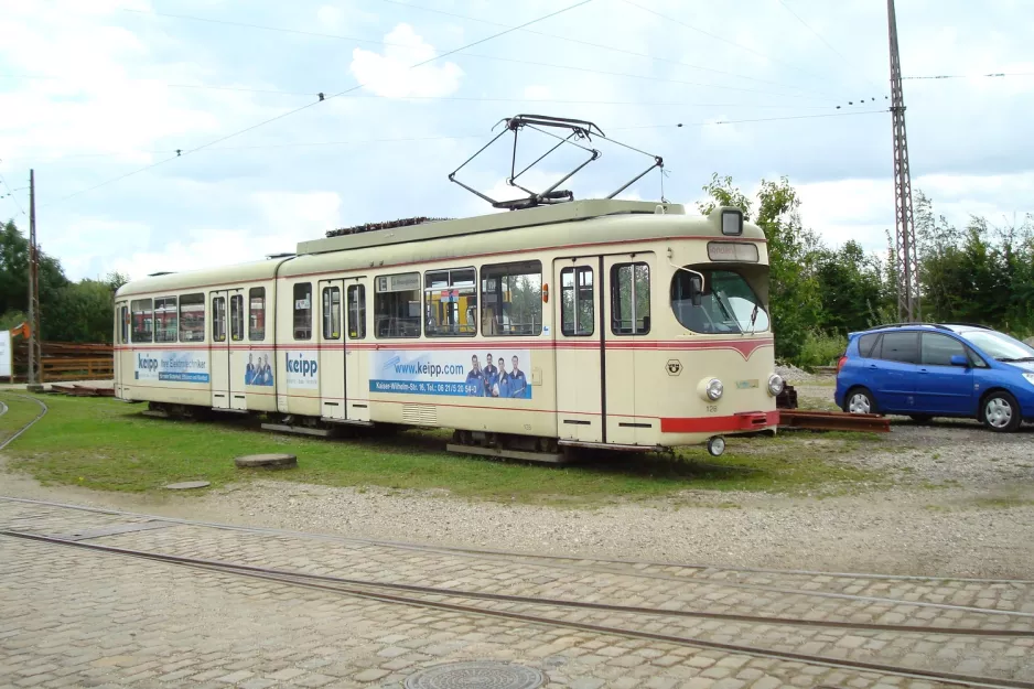 Skjoldenæsholm articulated tram 128 on the entrance square (2007)