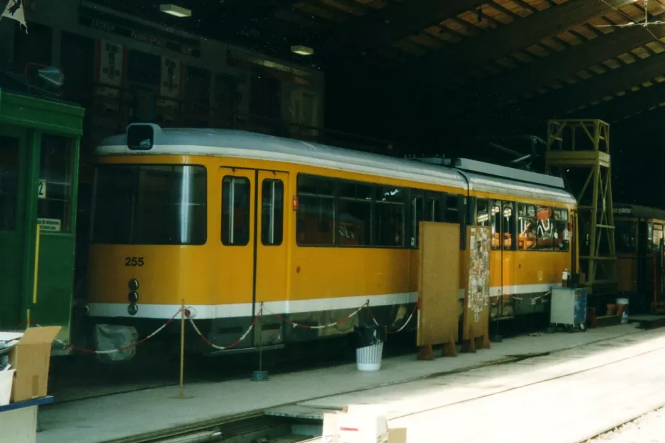 Skjoldenæsholm articulated tram 255 inside Remise 1 (2003)