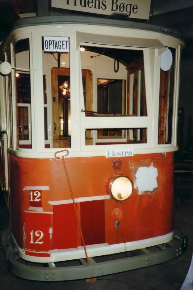 Skjoldenæsholm railcar 12 during restoration Odense, front view (1990)