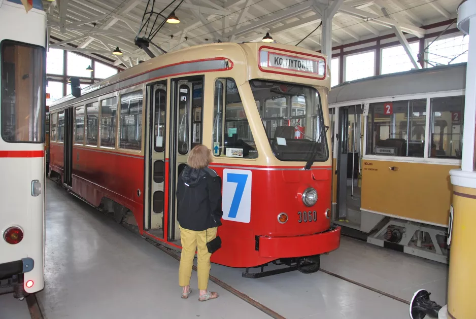 Skjoldenæsholm railcar 3060 inside Valby Gamle Remise (2016)