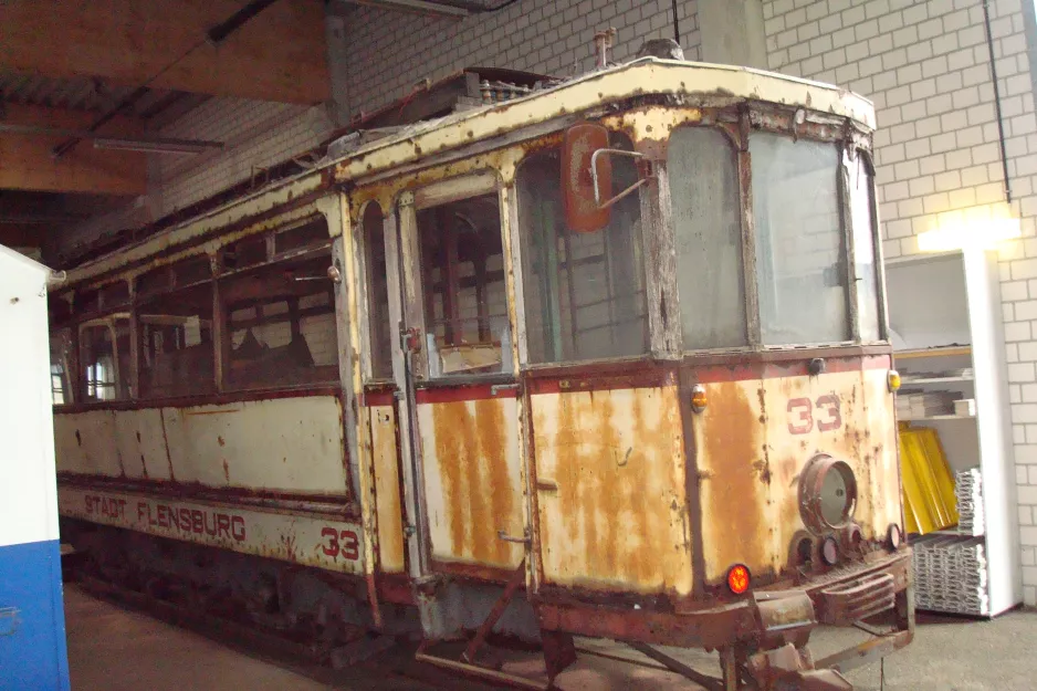 Skjoldenæsholm railcar 33 in Depot Zoitzbergstr. (2014)