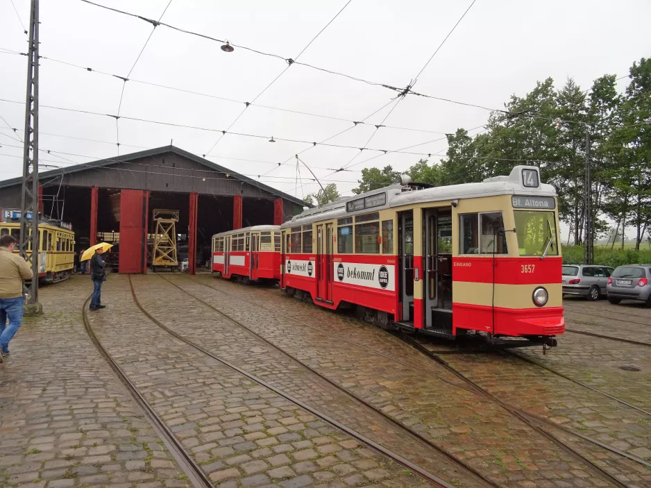 Skjoldenæsholm railcar 3657 in front of The tram museum (2017)