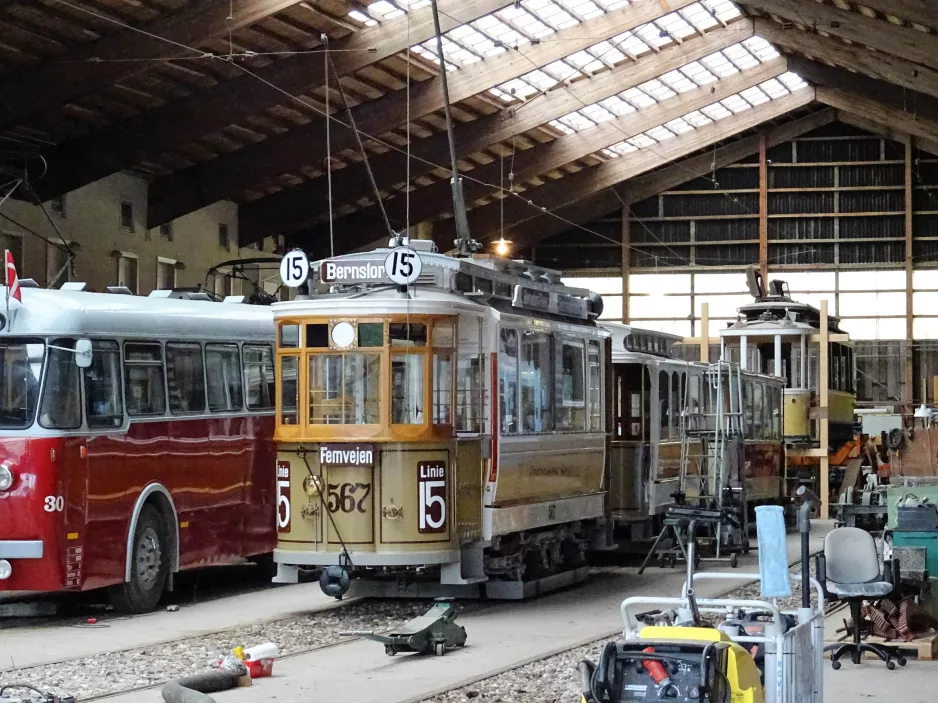 Skjoldenæsholm railcar 567 inside Remise 1 (2017)