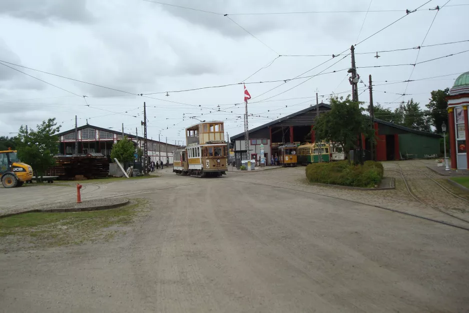 Skjoldenæsholm standard gauge with bilevel rail car 22 in front of The tram museum (2016)