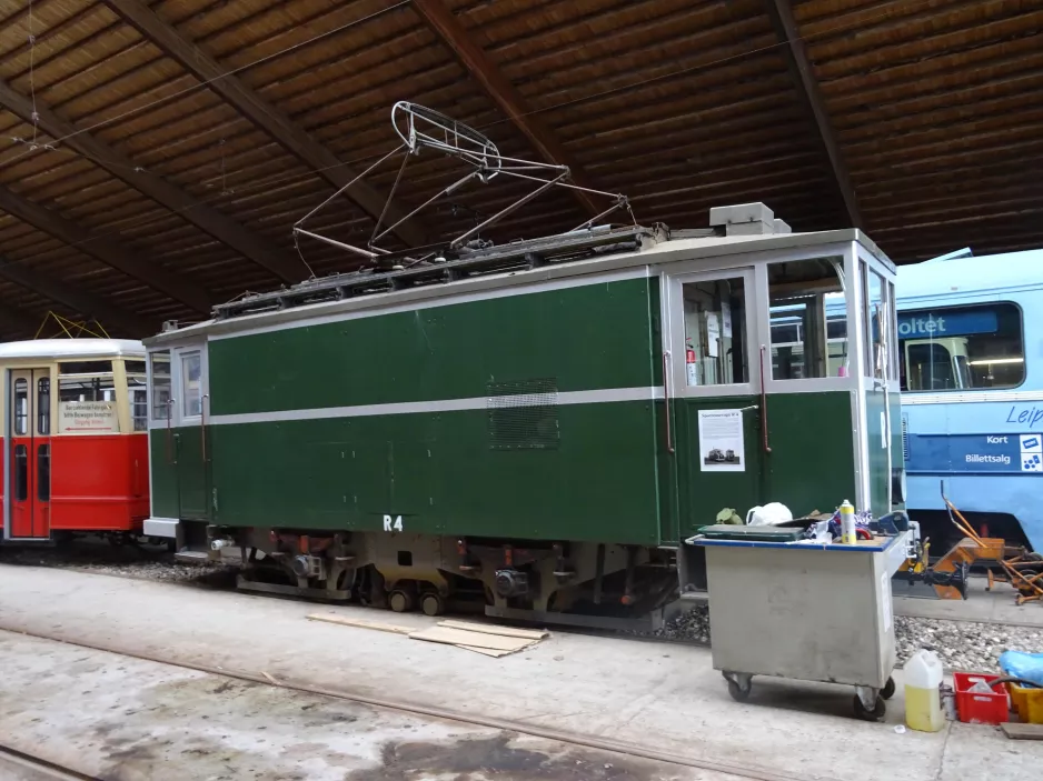 Skjoldenæsholm track cleaning tram R4 inside Remise 1 (2023)