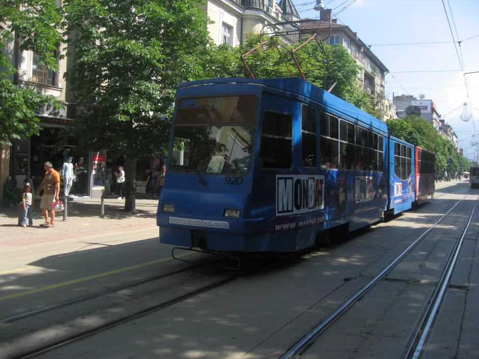 Sofia tram line 7 with articulated tram 920 on Konstantin Velichkov (2008)