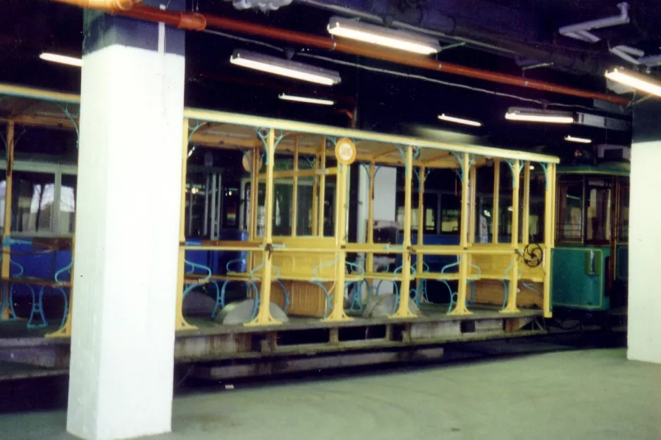 Stockholm open sidecar 386 on Tegelviksgatan 22 (1992)