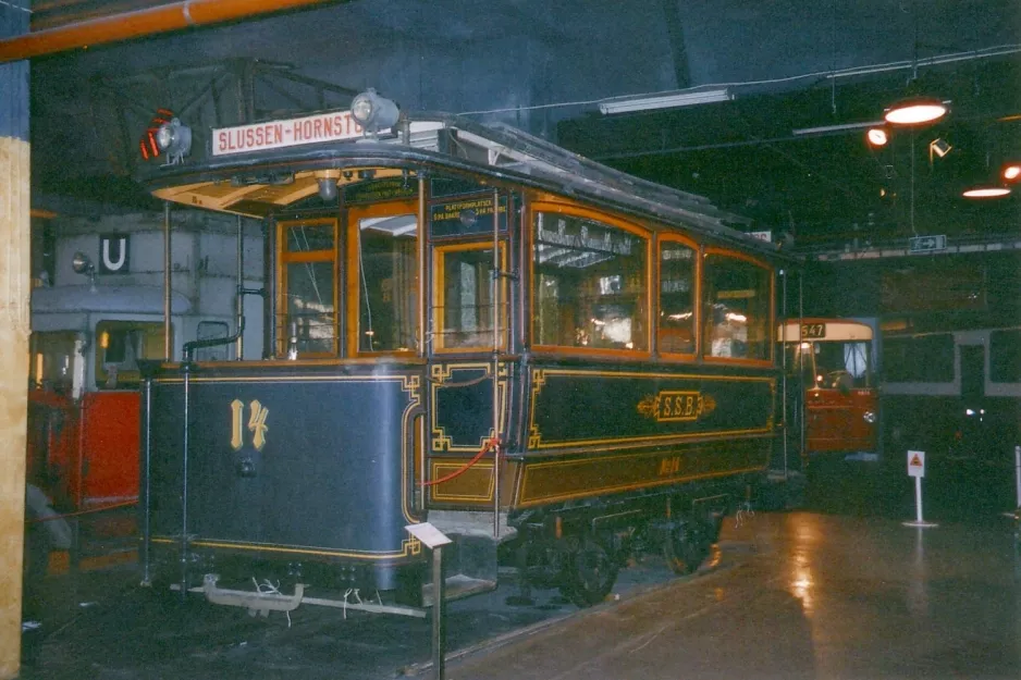 Stockholm railcar 14 on Tegelviksgatan 22 (2005)