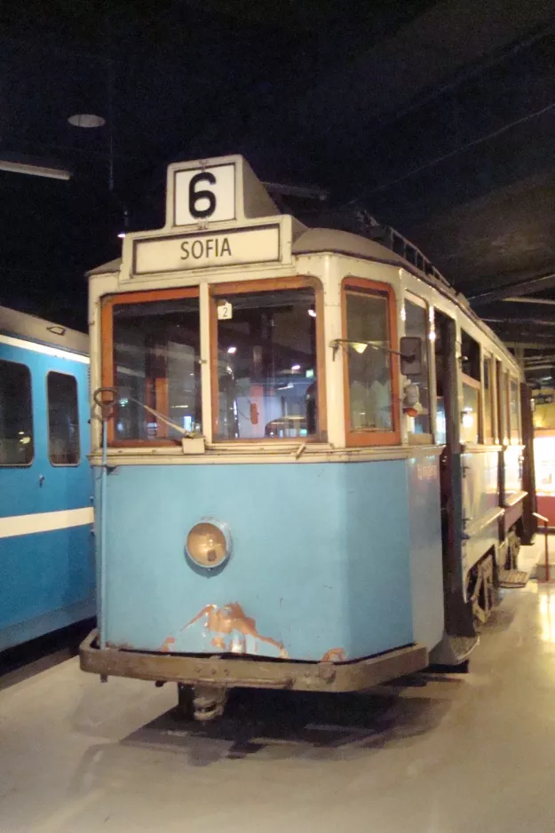 Stockholm railcar 52 on Tegelviksgatan 22 (2009)