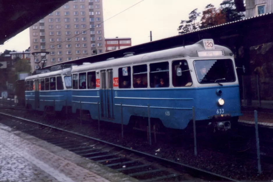 Stockholm tram line 12 Nockebybanan with railcar 374 "Lappland" at Alvik (1984)