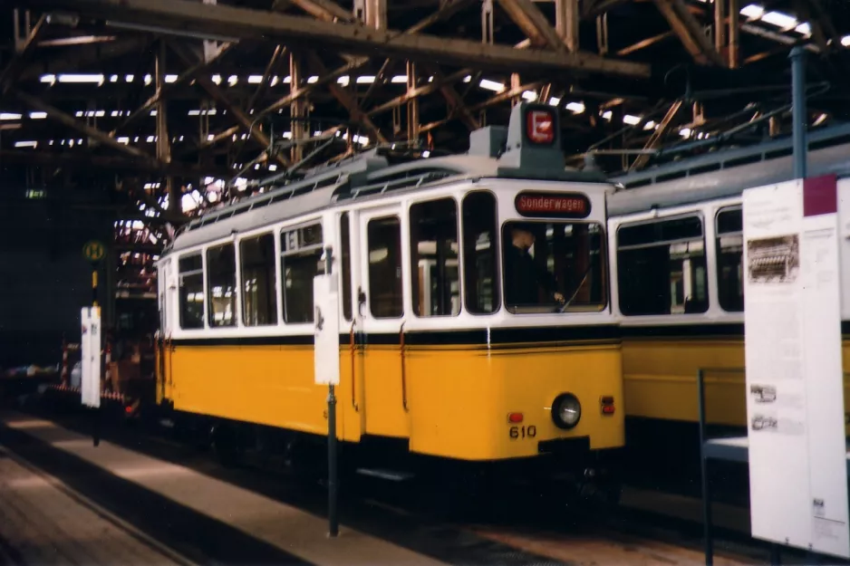 Stuttgart railcar 610 on Strohgäustraße 1 (2007)