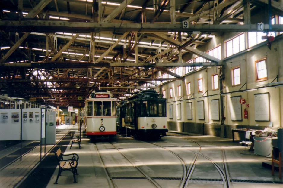 Stuttgart railcar 7 on Strohgäustraße 1 (2007)