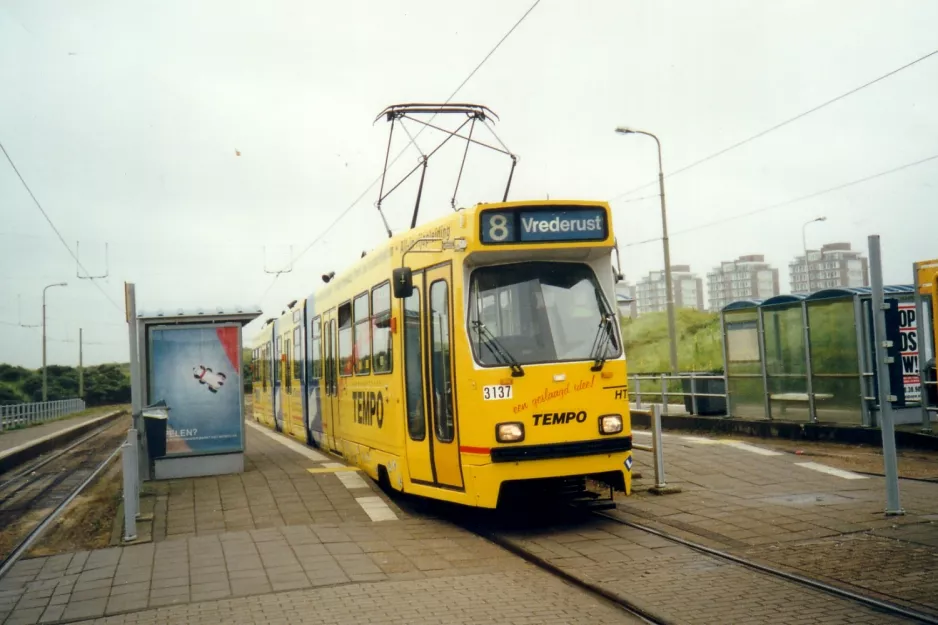 The Hague extra line 8 with articulated tram 3137 at Scheveningen Noord (2002)